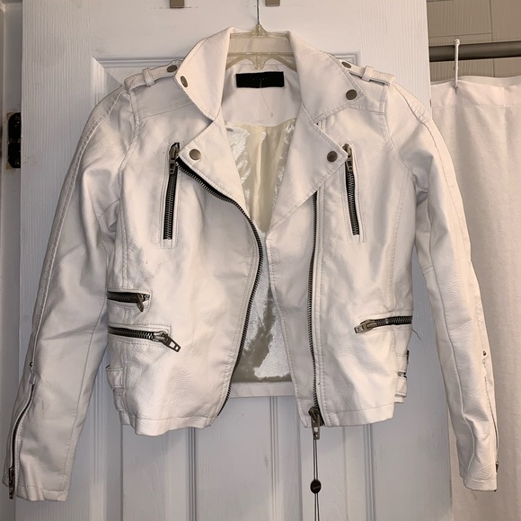 Blank NYC Jackets & Blazers - NWOT Blank NYC white leather jacket✨💕